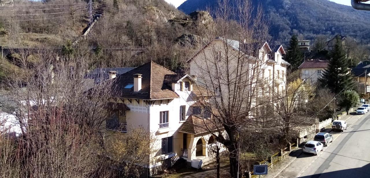 Appartement Residence Les Acacias Ax-les-Thermes Bagian luar foto
