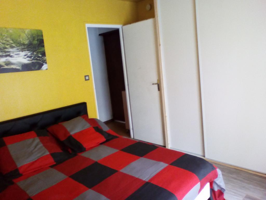 Appartement Residence Les Acacias Ax-les-Thermes Bagian luar foto
